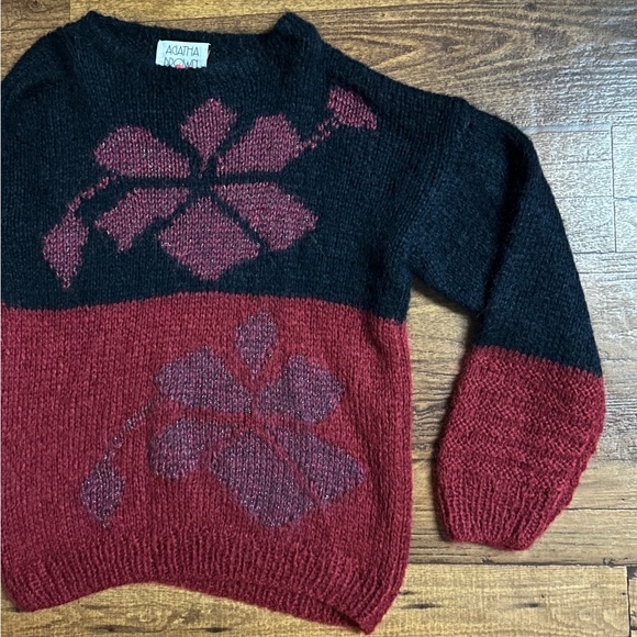 Agatha Brown • Medium • Black/Burgundy • Floral • Kid Mohair • Italy • Sweater - Picture 9 of 13